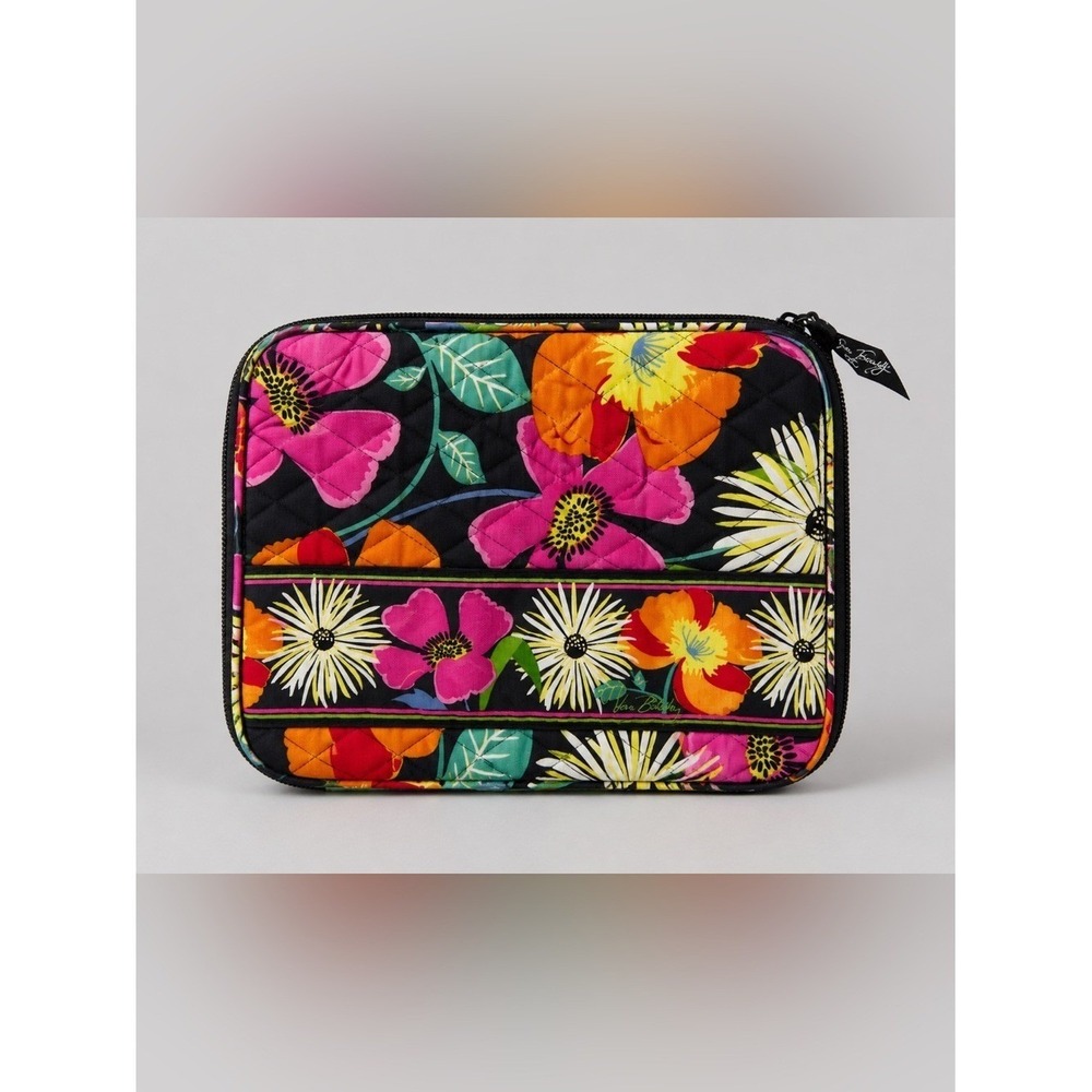 Vera Bradley VaVa Bloom Tablet Bag Quilted Floral Bohemian Cottage